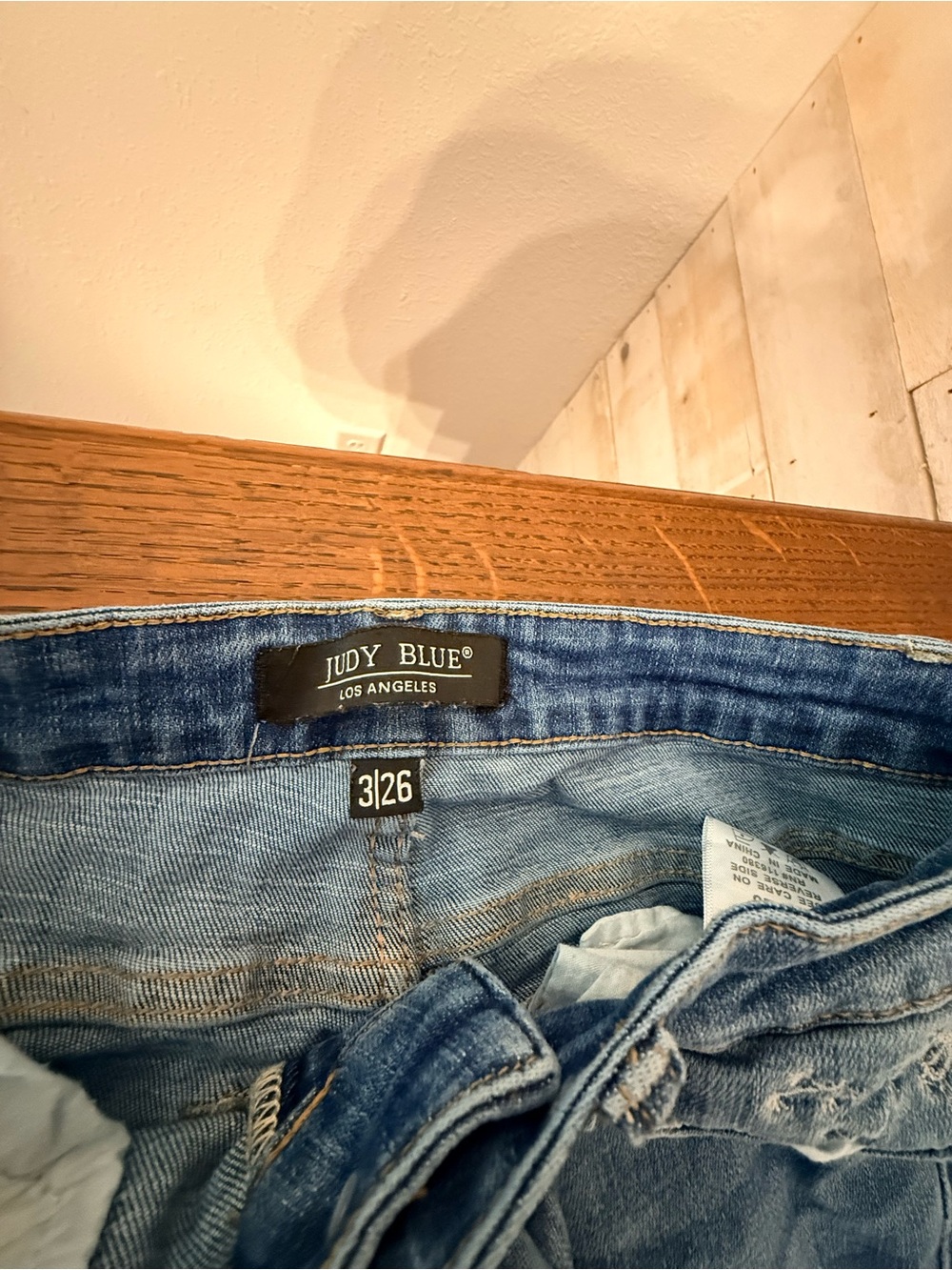 Judy Blue Light Blue Washed Denim Jeans - Picture 3 of 4